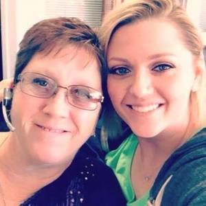 Meet your Posher, Chelsie